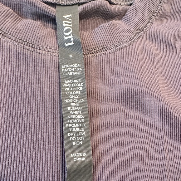 Vuori Pose Top - Picture 5 of 6